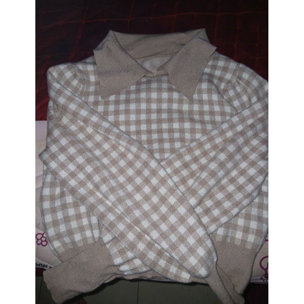 sweater kotak kotak milo