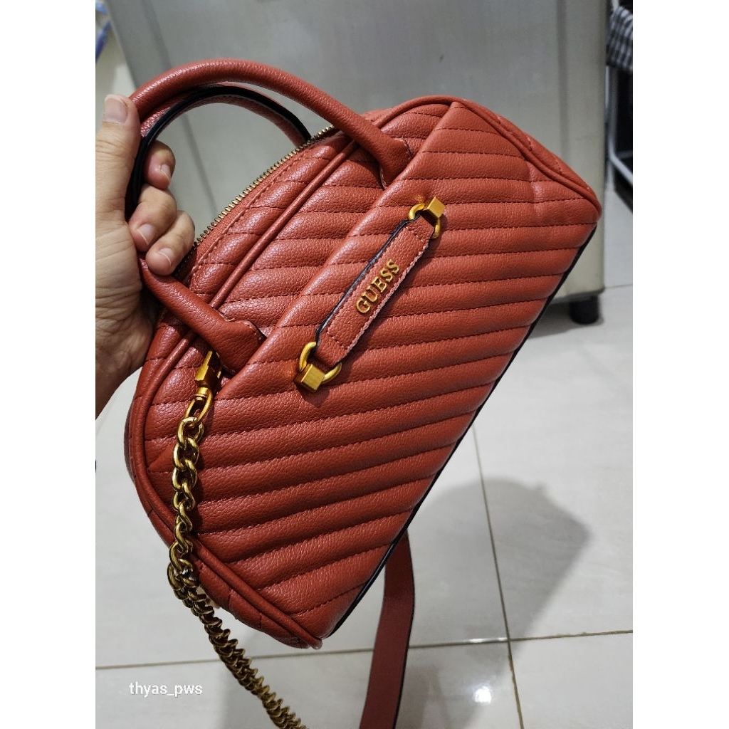 Tas KW Handbag GUESS