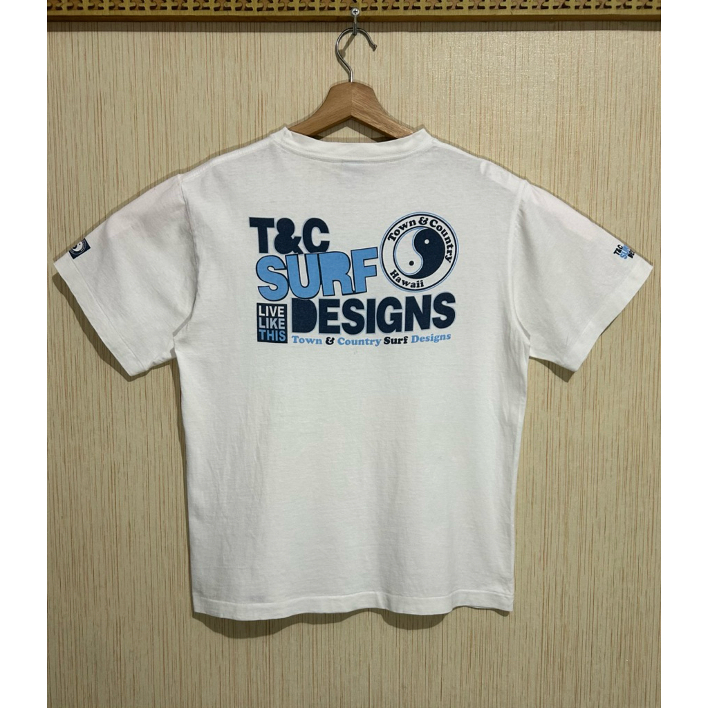 ‘T&C Surf’ Vintage 90’s T-shirt