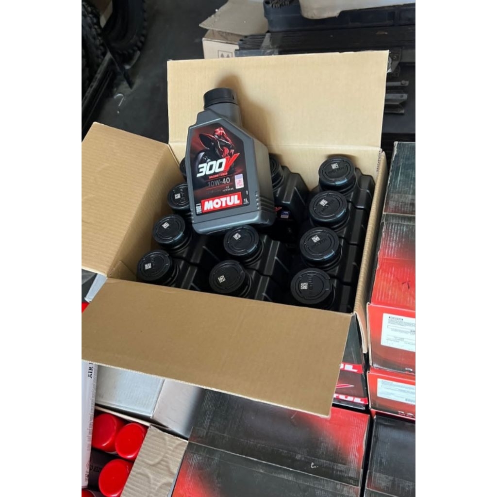 oli mesin motul 300v