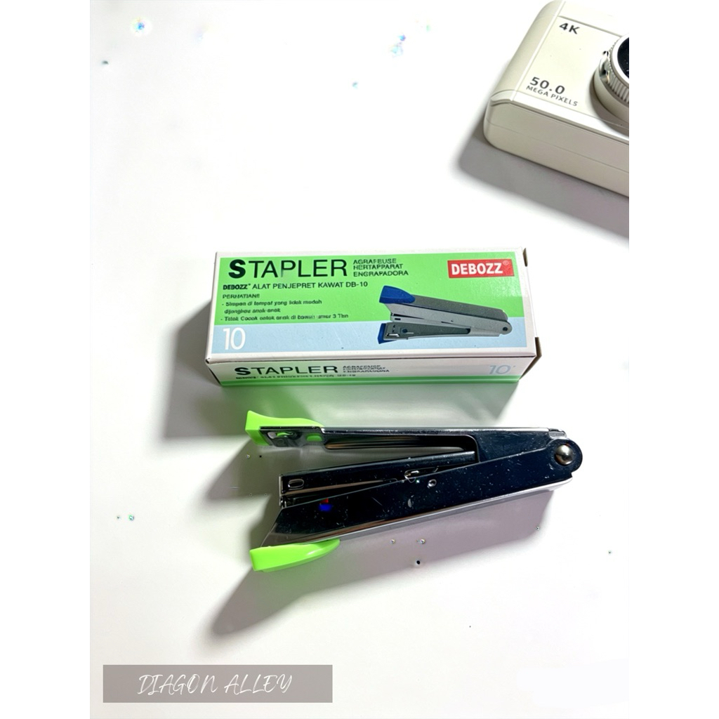 STEPLES STEPLER SEDANG PENJEPIT KERTAS DEBOZZ