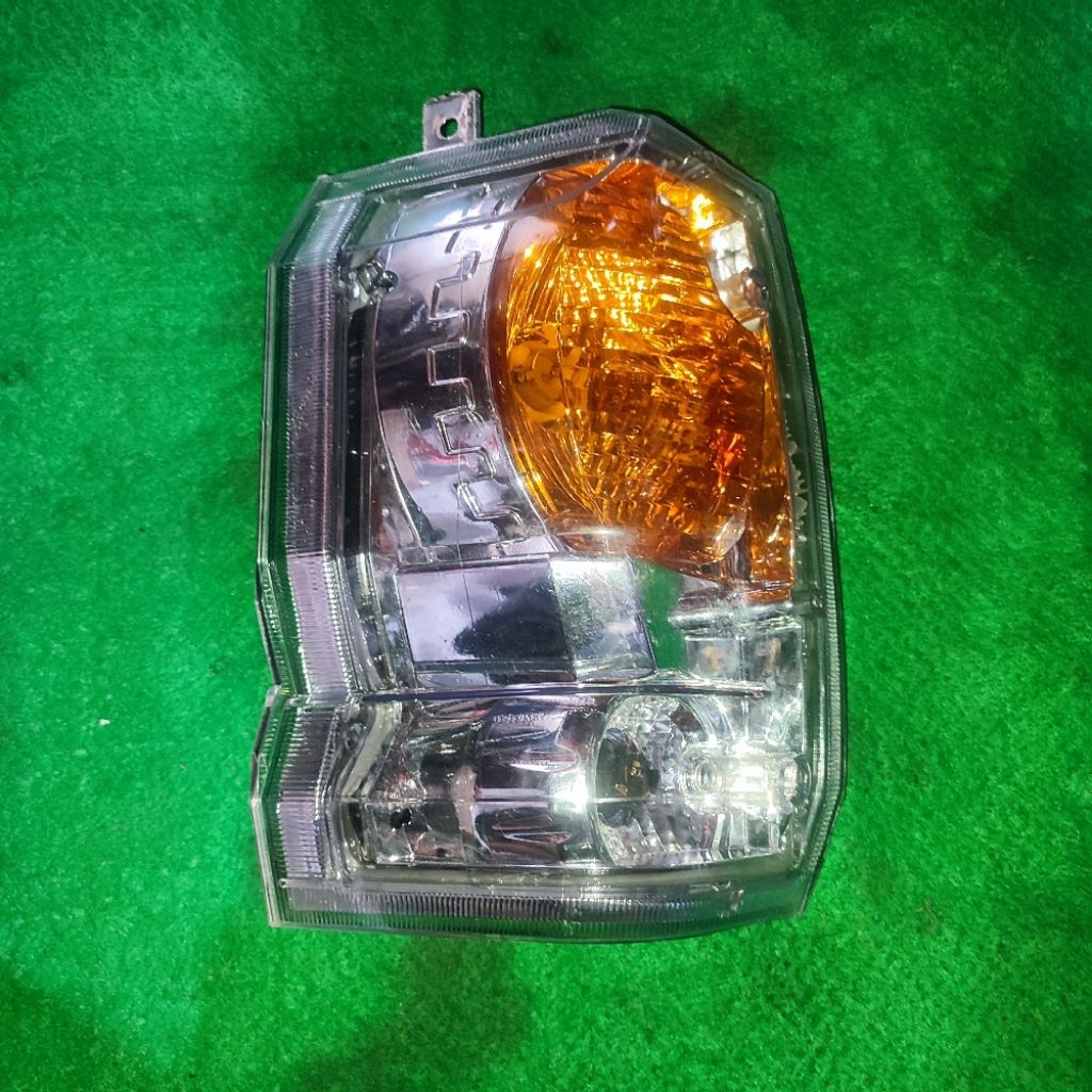 LAMPU SEN SEIN ASSY ISUZU ELF NKR 71 EURO NKR71 NHR55