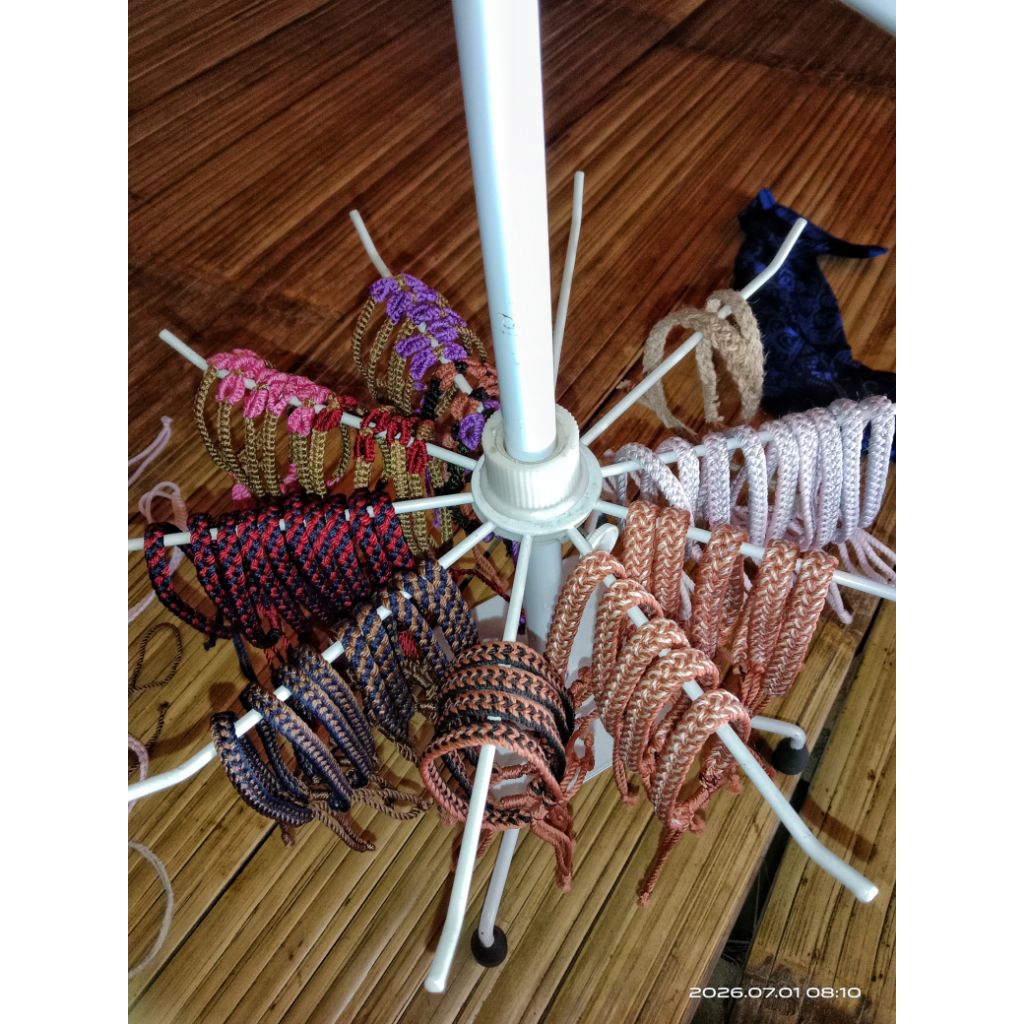 gelang siluk khas baduy