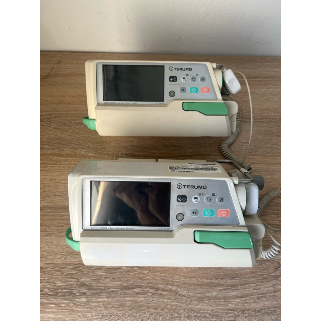 Infusion Pump Terumo, TE-LF600 dengan Drip Sensor Excellent Condition