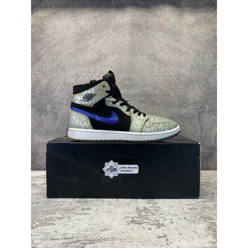 Sepatu Second  Air Jordan 1 Zoom Comfort 'Gold Laser'  Size 40,5 insole 25,5 cm  Original Guarantee