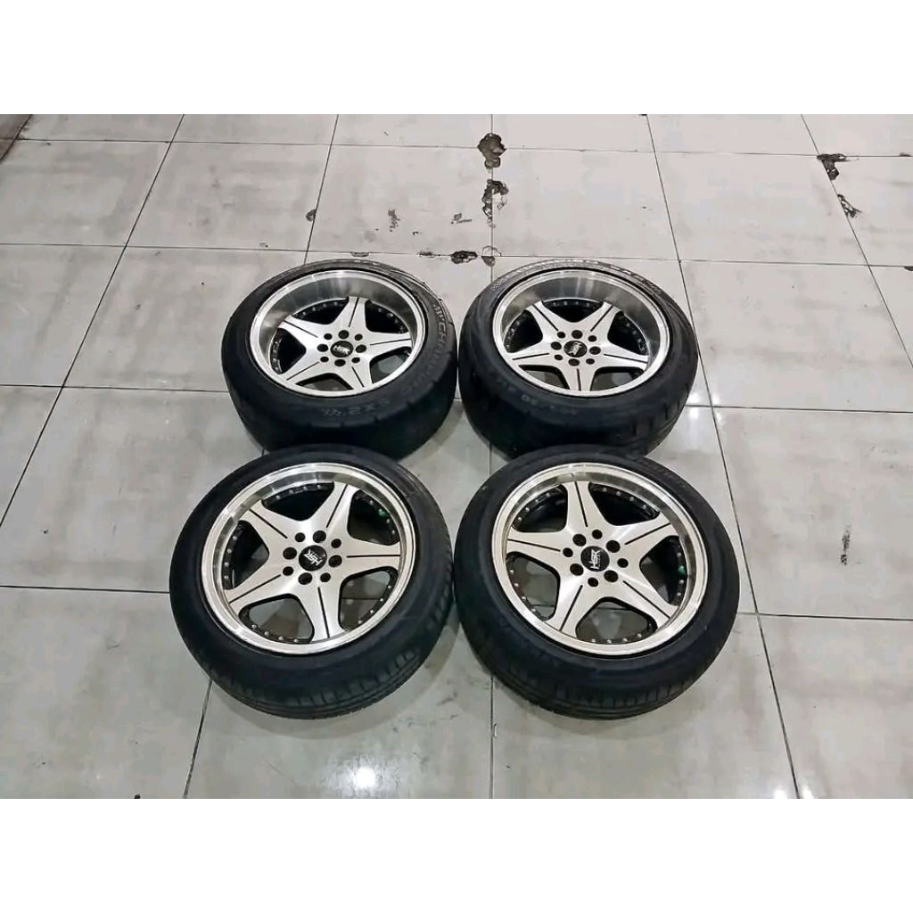 Velg Mobil Bekas Ring 16 Vossen Lebar 7 Lobang Baut 4 Et35 Ban