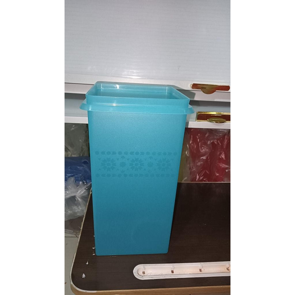 Base sweet saver tanpa tutup Tupperware ORI dan Baru