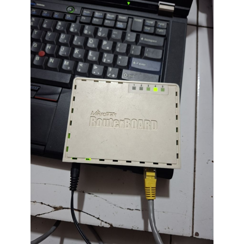 mikrotik rb 750 gl