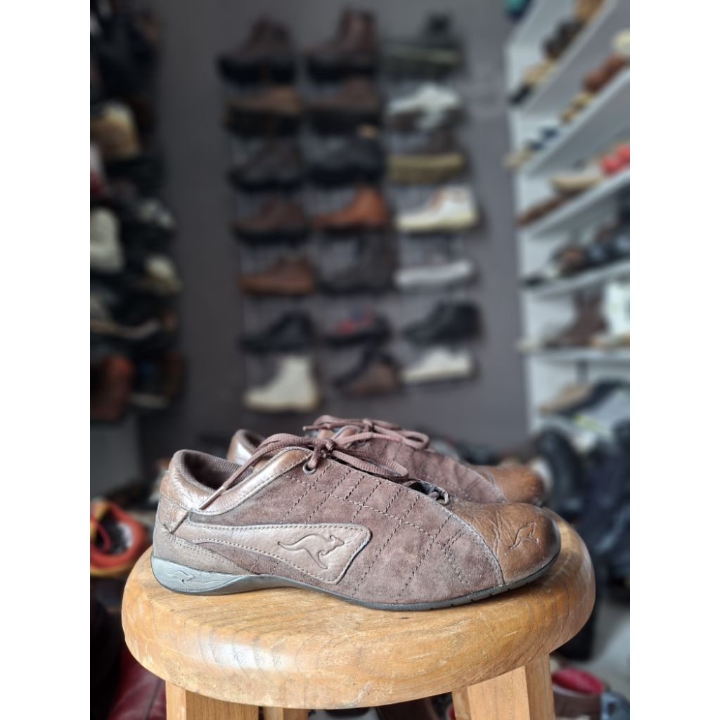 KANGAROOS size 41 Sepatu casual kulit