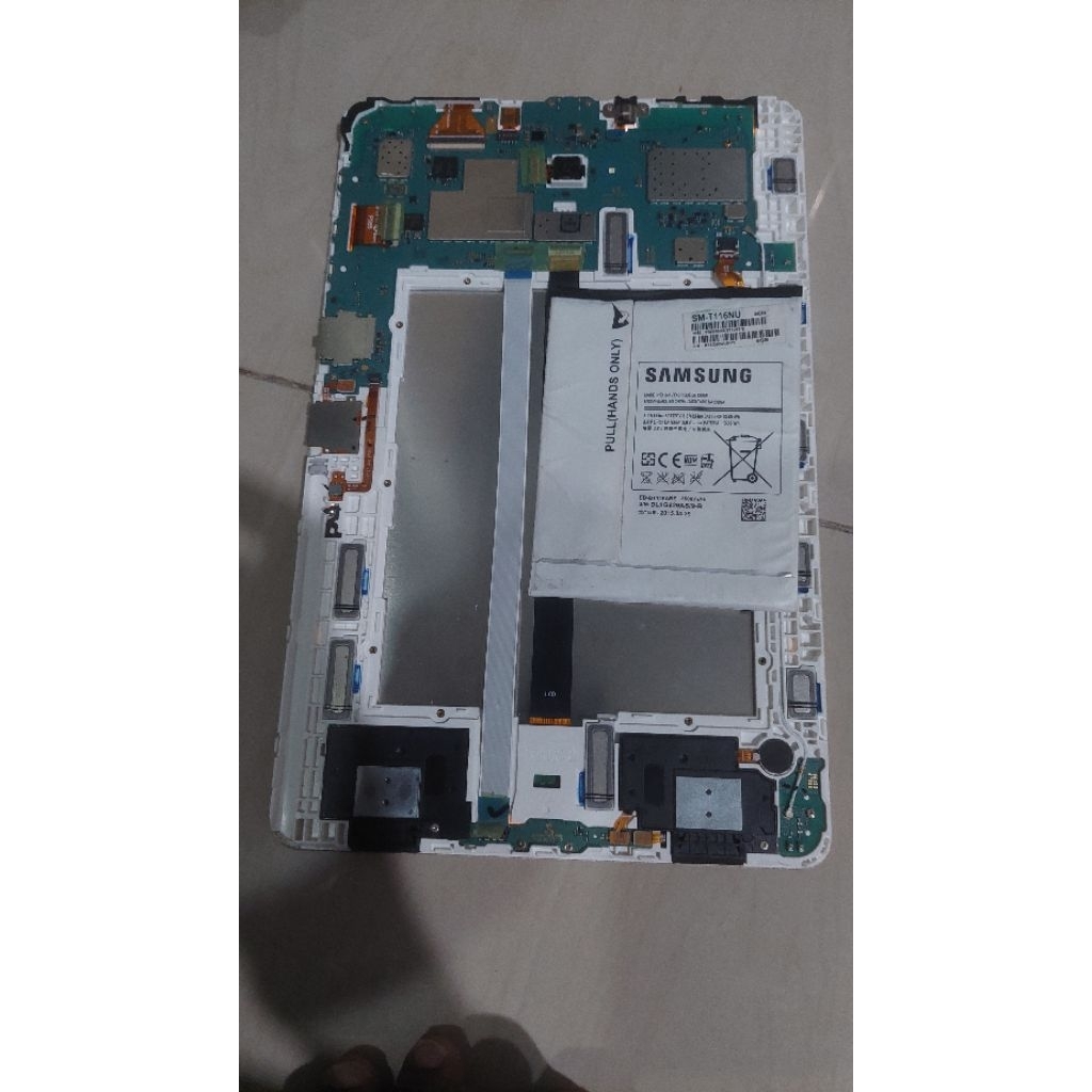 tab samsung P585Y rusak bahan