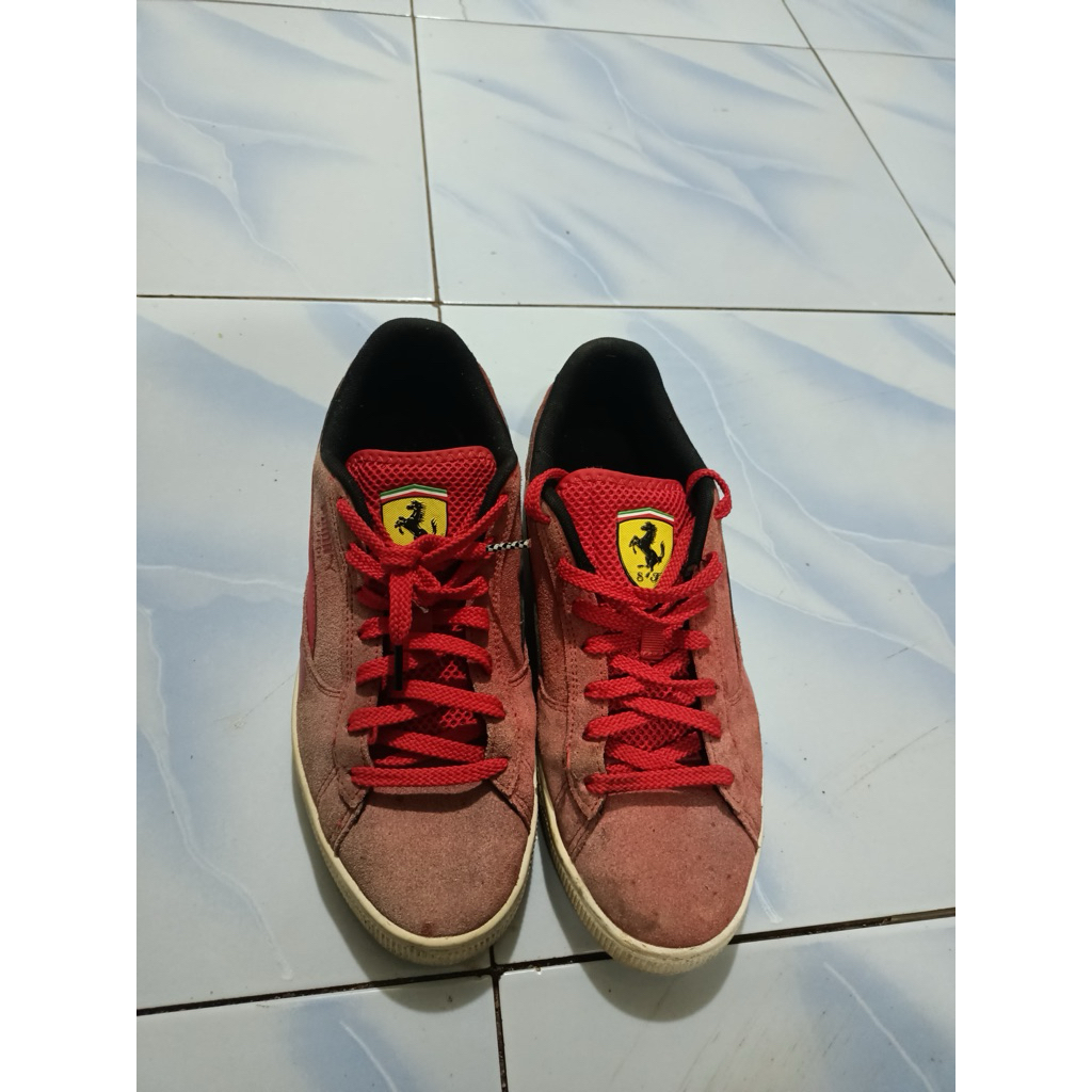 Sepatu Puma x Ferrari Original