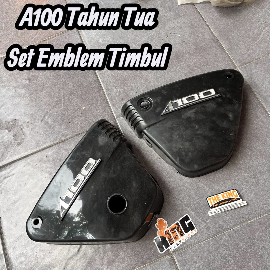 KEMPOL TEPONG COVER TUTUP DOP AKI ACCU SUZUKI A100 NOS LENGKAP EMBLEM TIMBUL