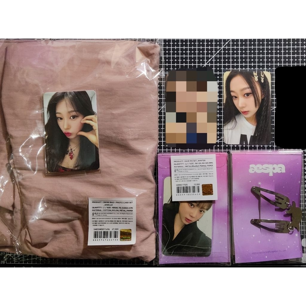 PC GISELLE WINTER CROSS BAG HAIR PIN DRAMA MY WORLD COME TO MY ILLUSION AESPA