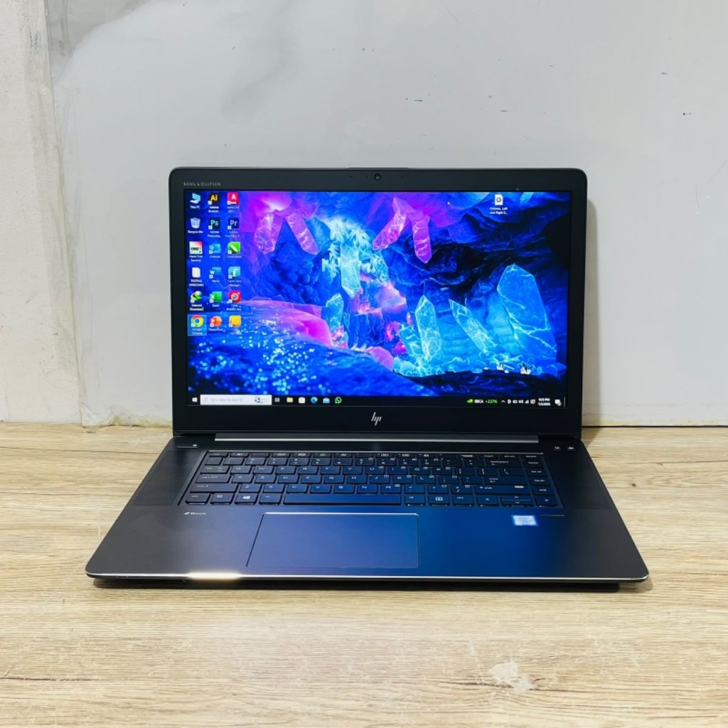 DUAL VGA HP ZBOOK STUDIO G4 INTEL CORE I7 GEN 7820HQ RAM 16GB SSD 256GB
