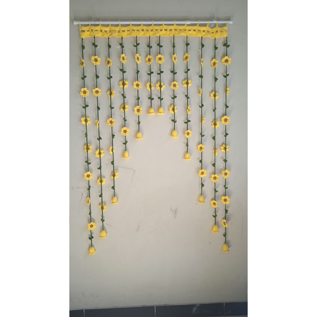 tirai rajut bunga