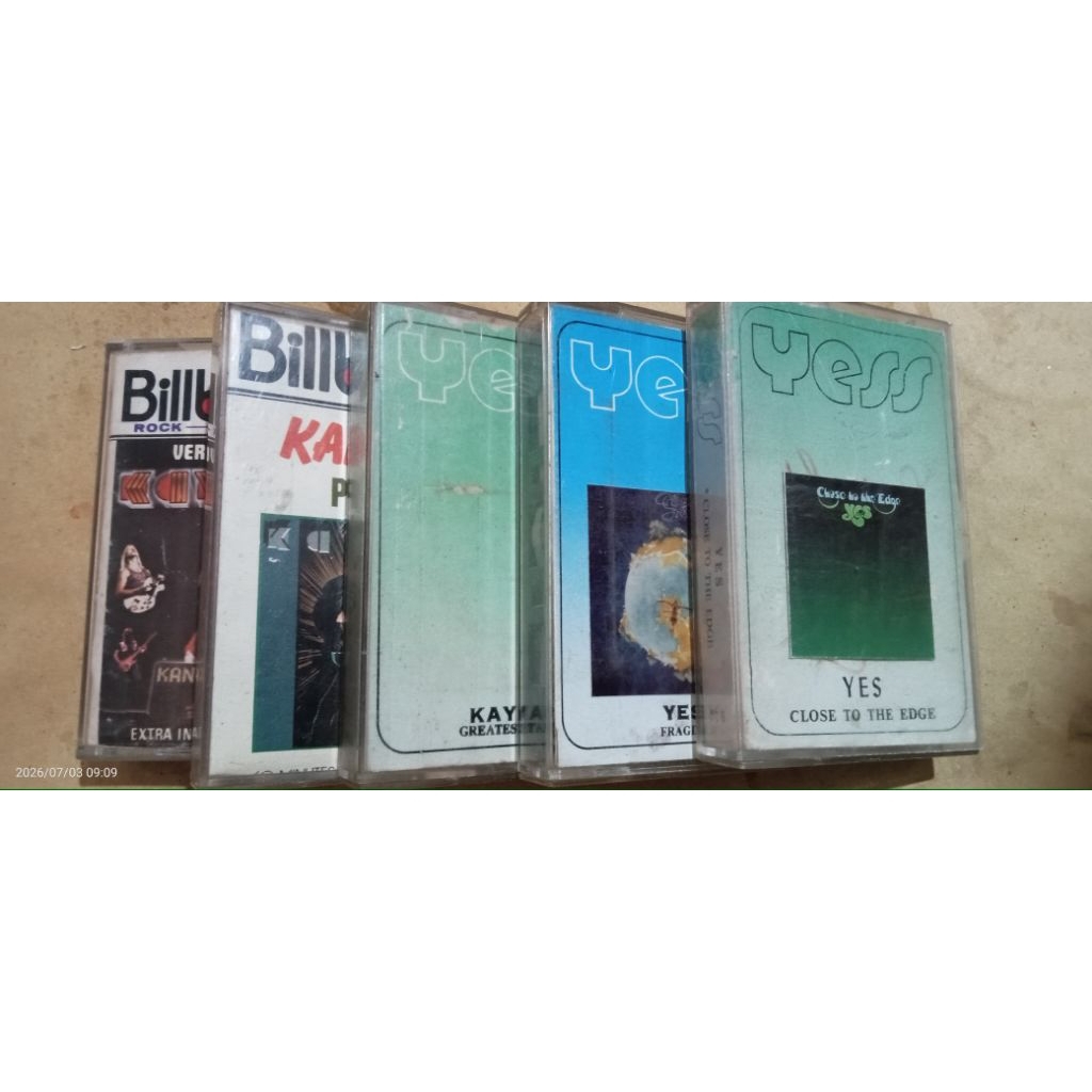 kaset pita YESS