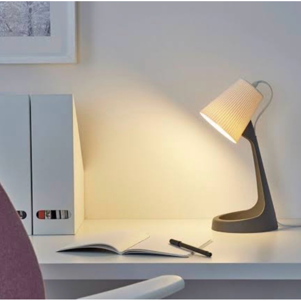 IKEA SVALLET Lampu Meja Kerja Plastik
