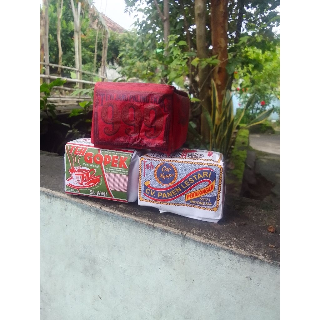 Paketan teh Solo
