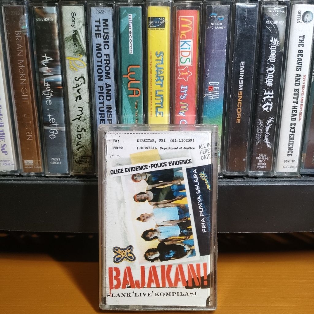 Kaset Pita Slank Album Bajakan Piss Slank Live Kompilasi Asli Original lumayan bagus kaku
