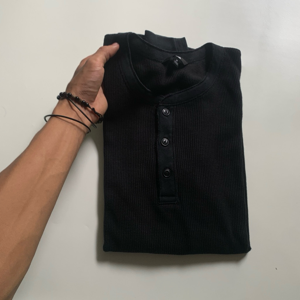 Long Sleeve t-shirt Uniqlo Henley Black