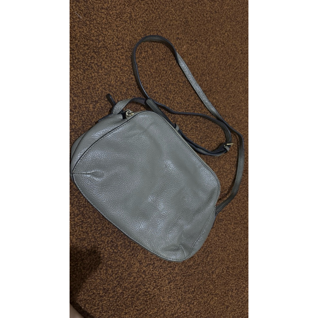 Della Stella Sling Bag Grey