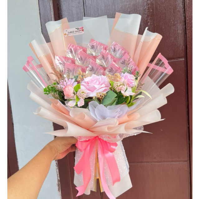 Money bouquet 50k & 100k  Buket uang Buket bunga artificial