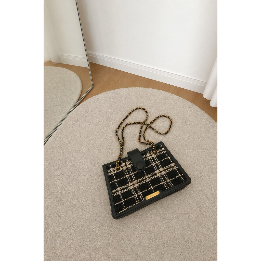 Preloved Bag Hon&Yan Black