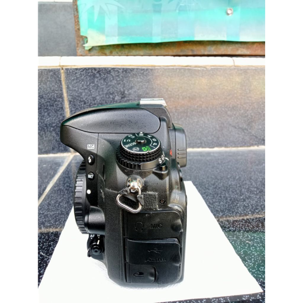 NIKON D610 FULL FRAME SECOND BO MULUSS TERMURAH