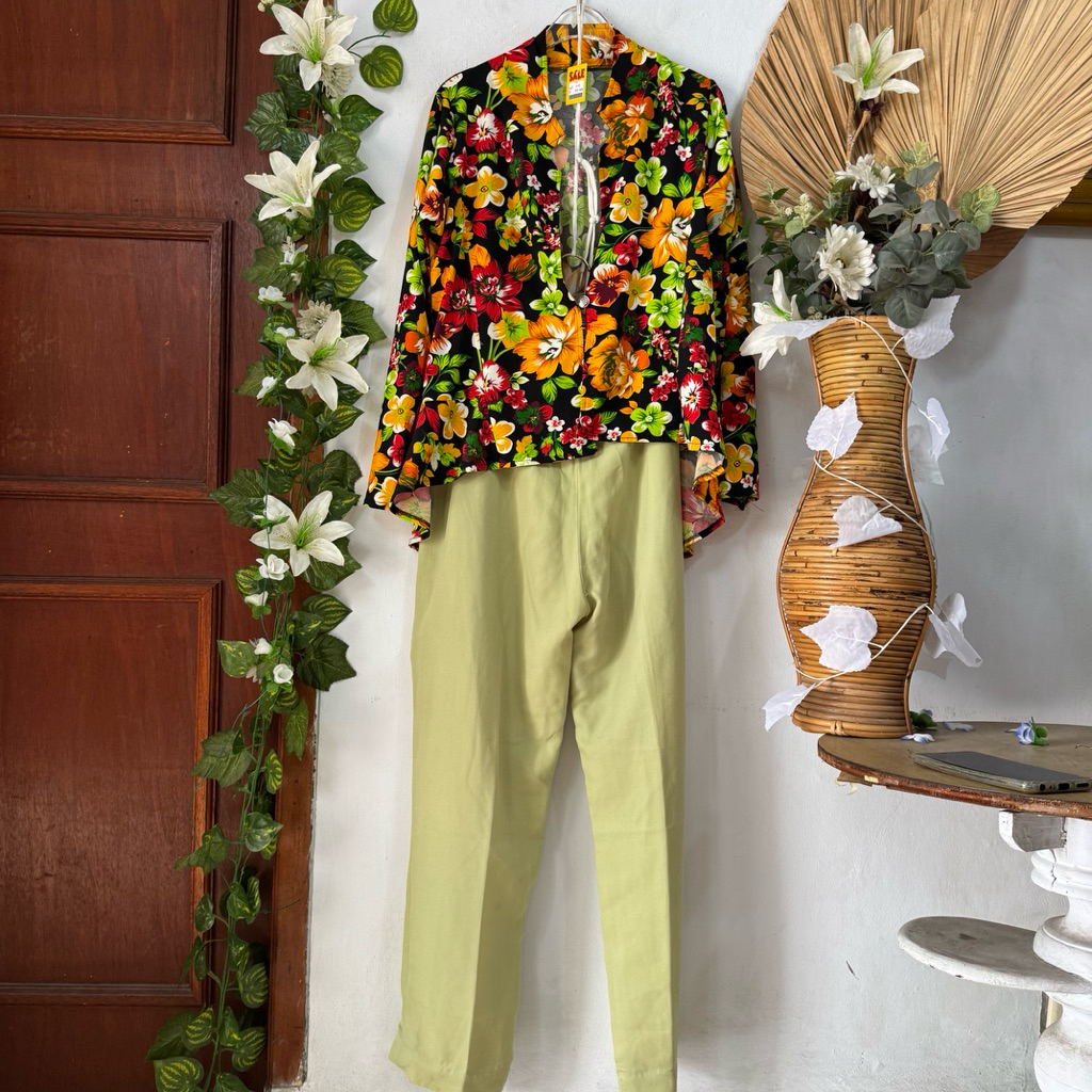 Set Outer Bunga Celana Hijau Panjang