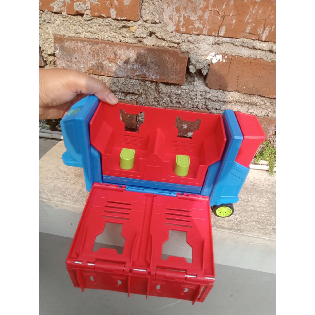 Playskool Heroes Transformers Rescue Bots Academy Flip Racers Optimus Prime Trailer