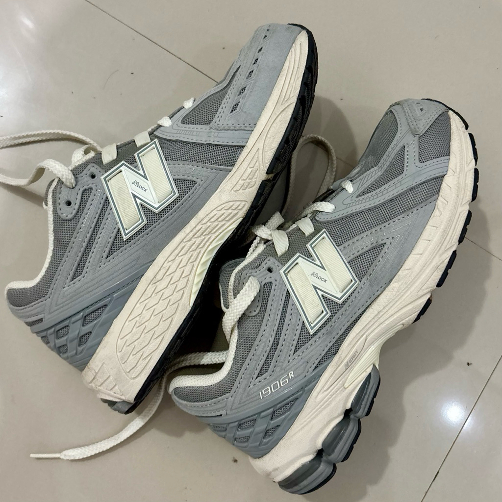 New Balance 1906 - Grey