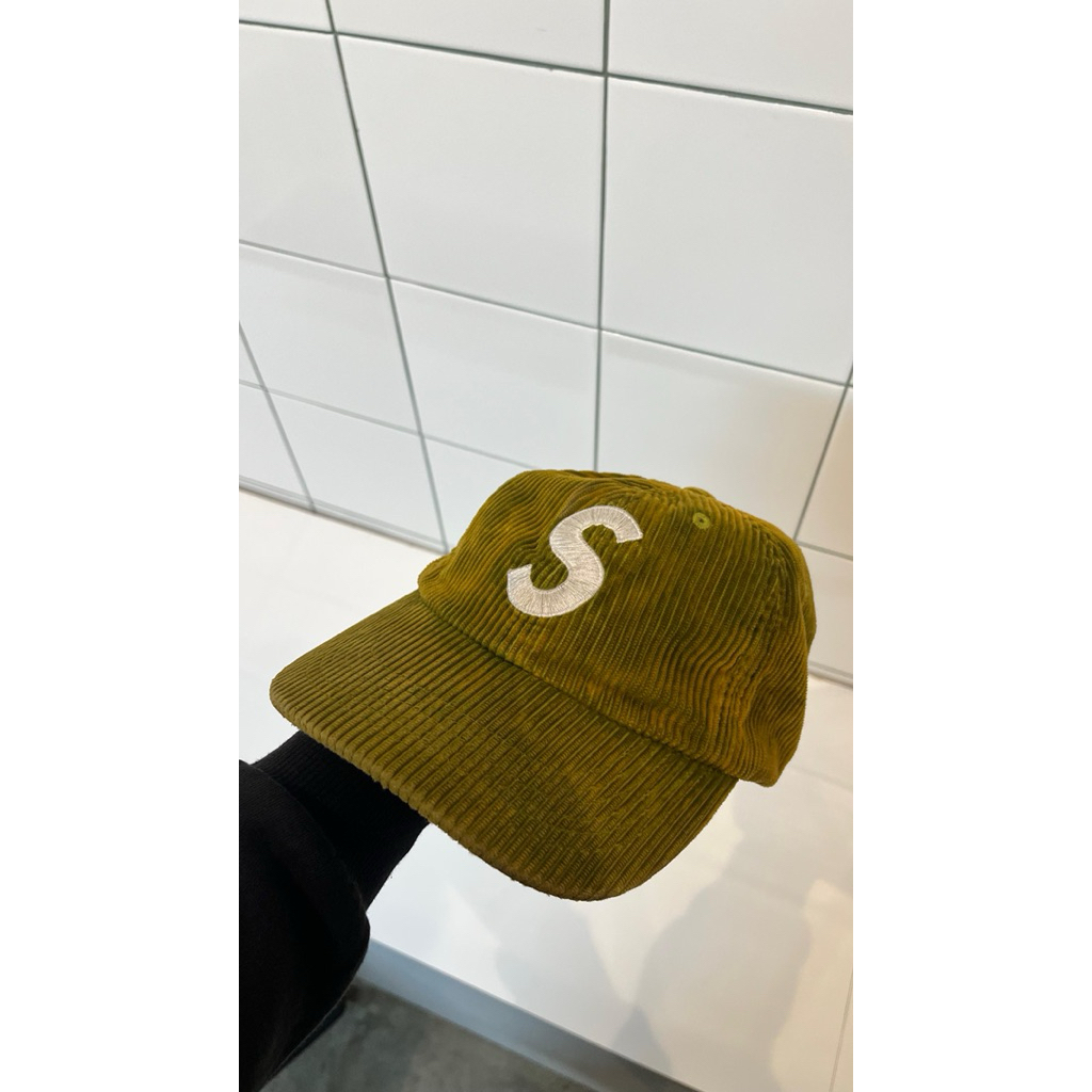 supreme cap “S” corduroy