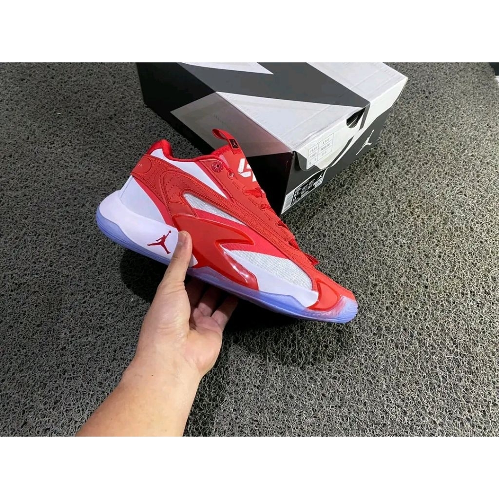 Jordan Luka 2 University Red