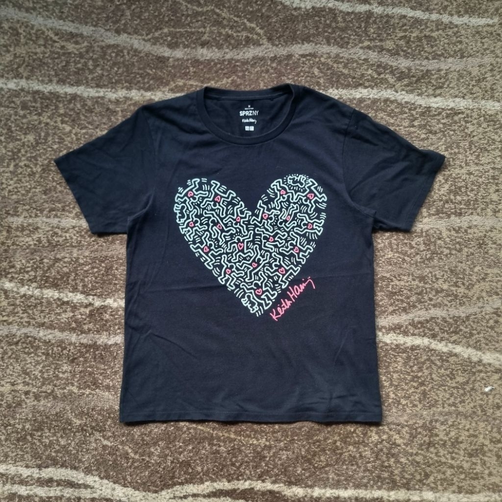 Kaos Uniqlo x Keith Haring
