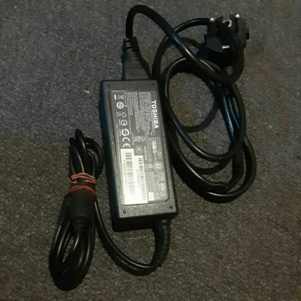 Charger Laptop TOSHIBA PA-1650