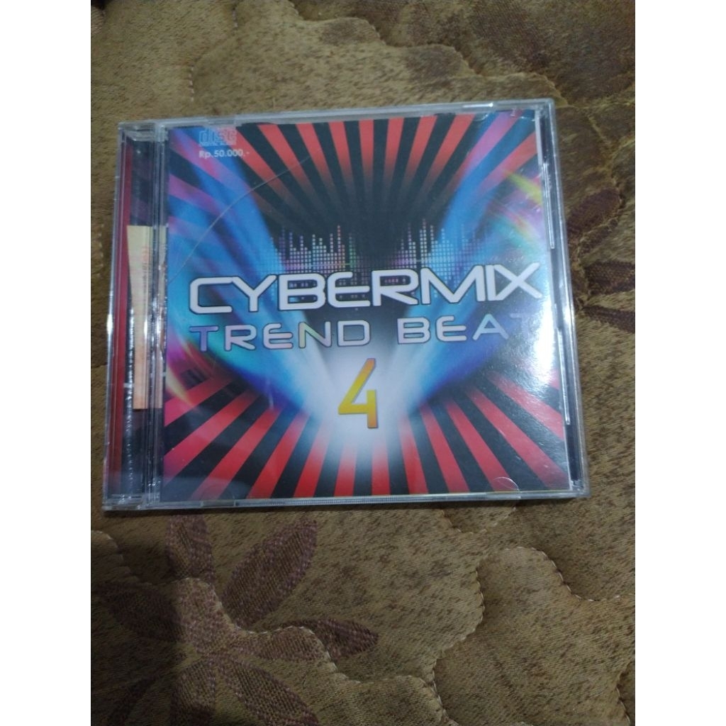 CD Audio Cyber DJ Team - Cybermix Trend Beat Vol 4 (PT.Suara Mega Mandiri)