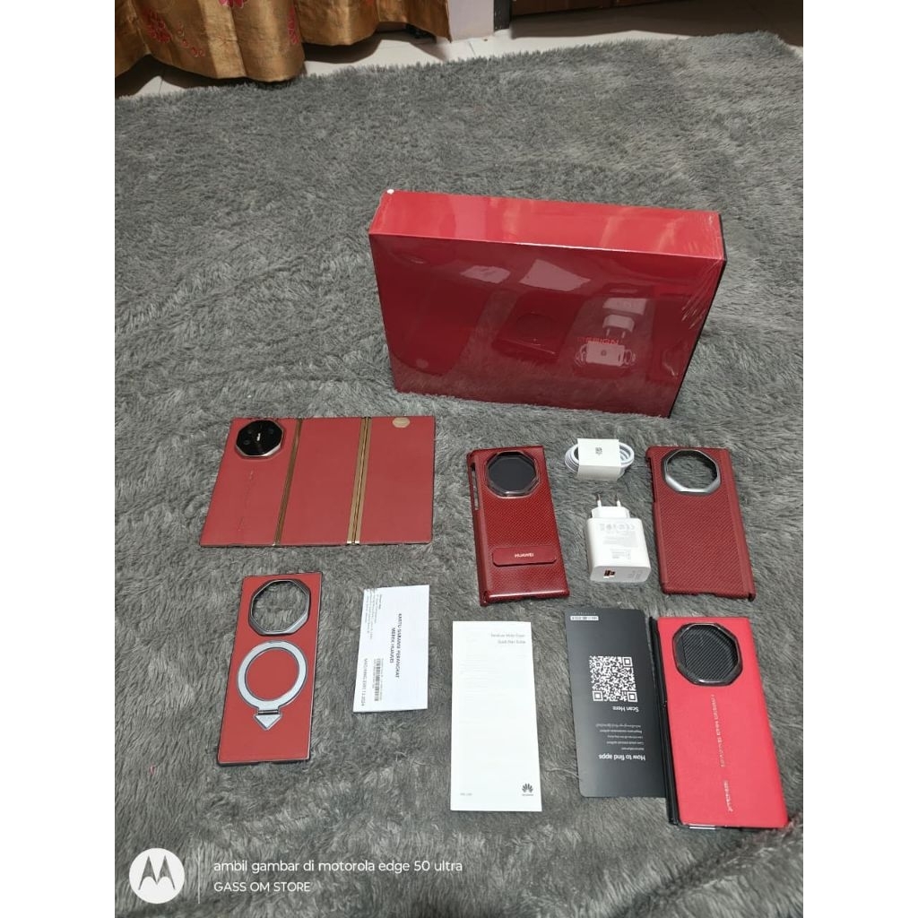 HUAWEI MATE XT ULTIMATE DESIGN 16/1TB