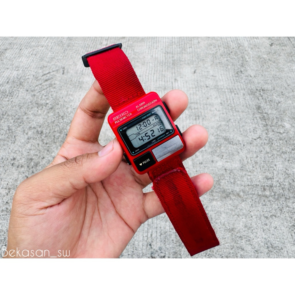 Jam Tangan Seiko Digital Pulsemeter Langka Freddie Mercury
