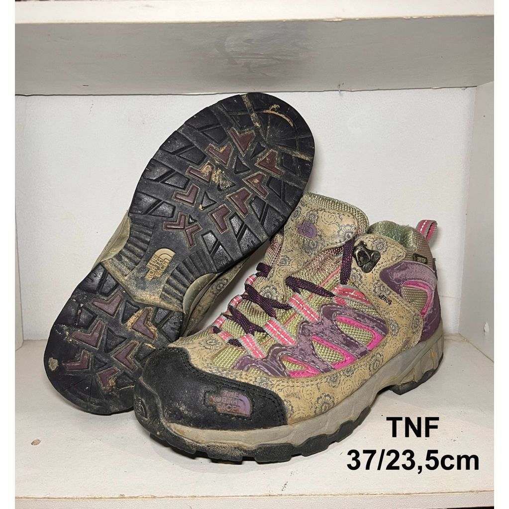 Sepatu Outdoor/Gunung The North Face Size 37/23,5 cm Second + admin
