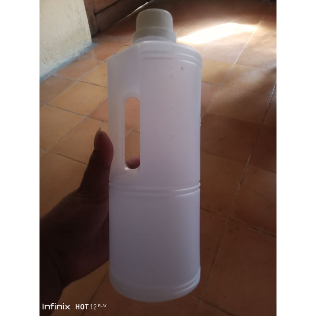 Jerigen 1 liter bekas sudah di cuci