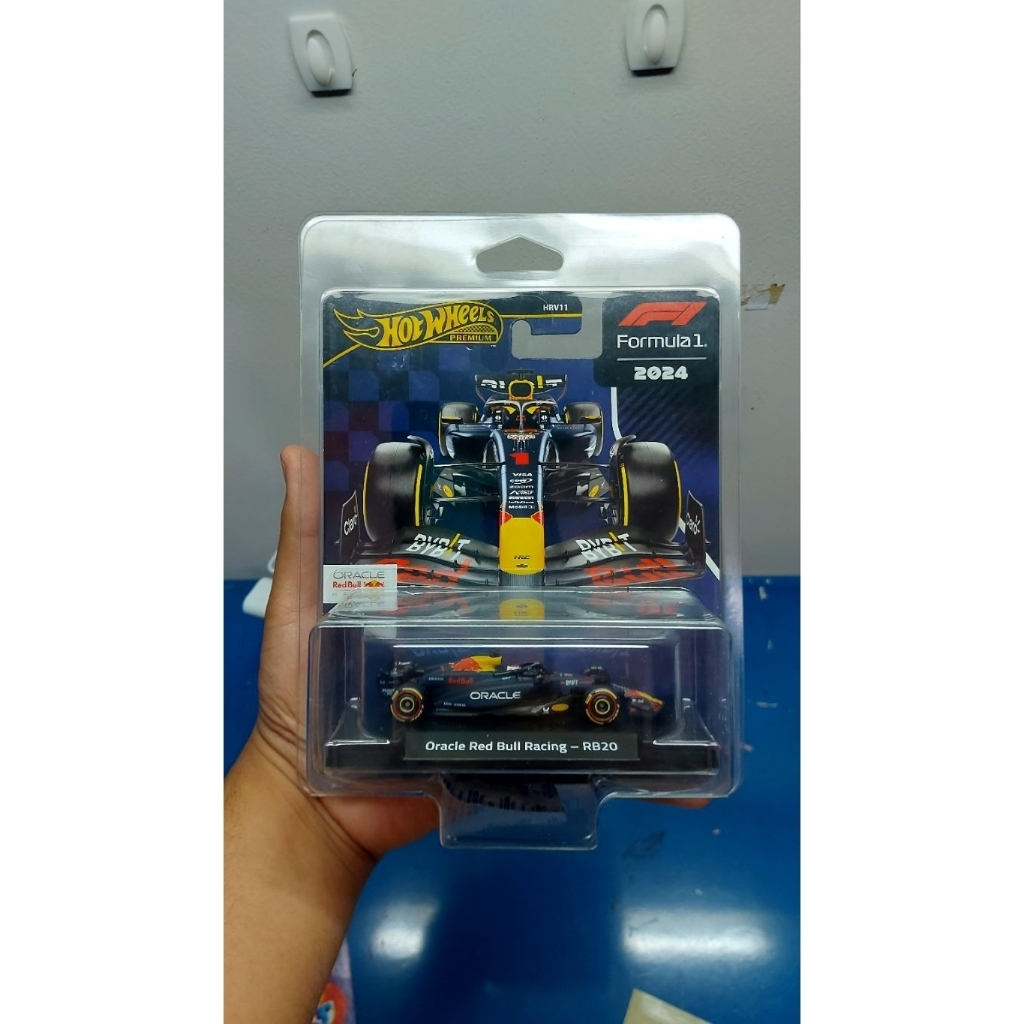 Hotswheels Premium F1 Redbull#1 2024 include protek