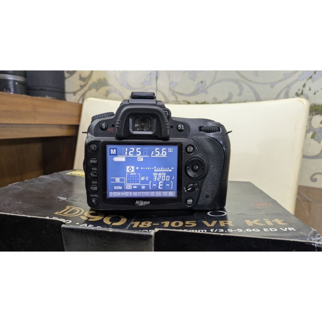 kamera DSLR NIKON D90