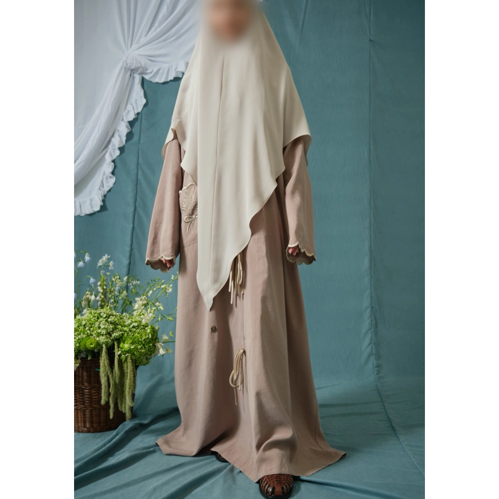 NWT Aafiya Abaya || Noura Warmgray M | Khaira Simply Taupe M | abaya bordir bahan cupro viscose dan 