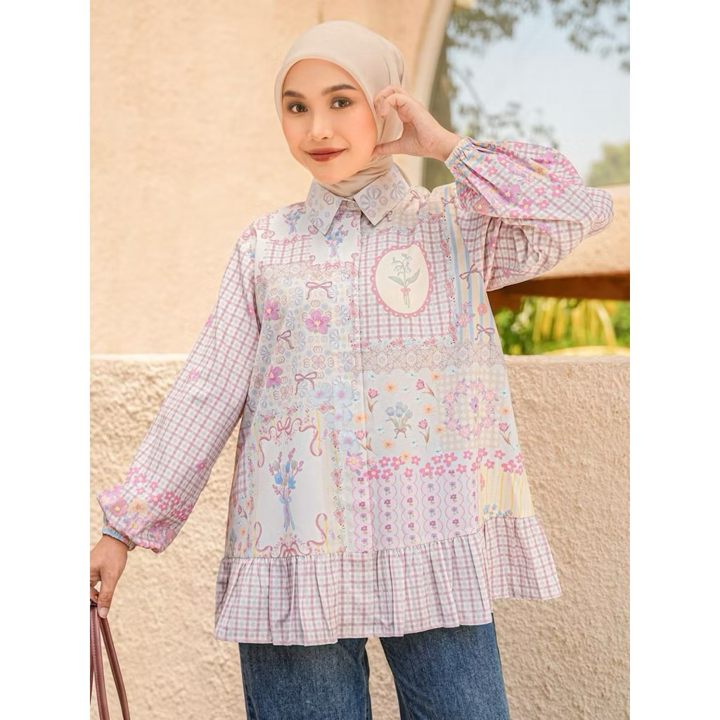 Kienka - Azalea Blouse Atasan Wanita Motif Bunga Monogram Printed Premium