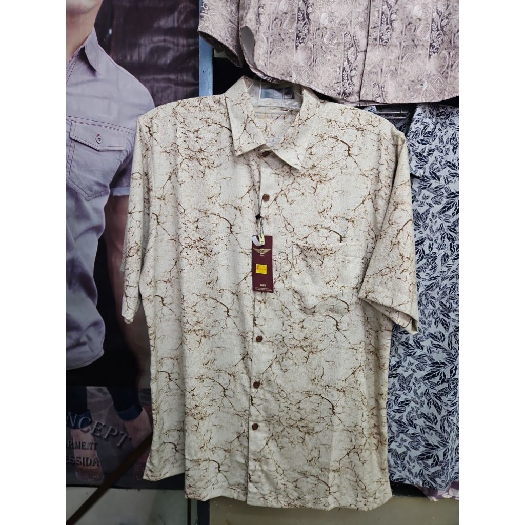 Kemeja kaos pria regular fit GUFO