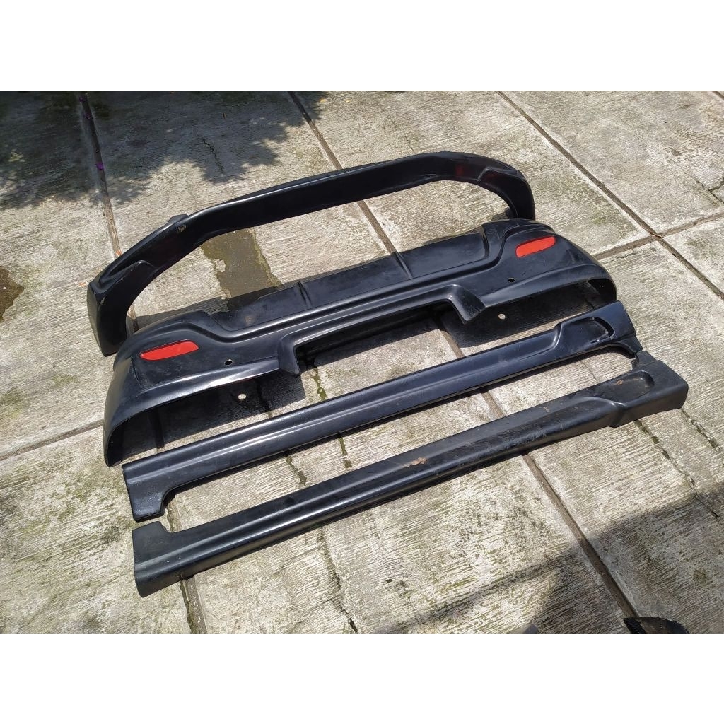 Bodykit Brio Old Bahan Fiber