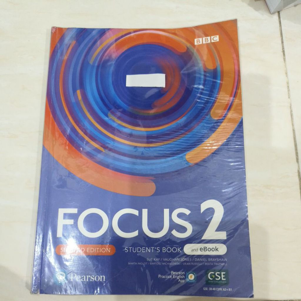 Focus 2 students book andeBook Pearson