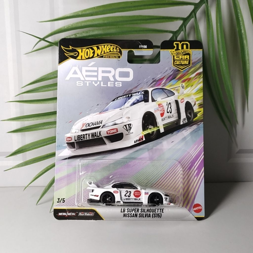 HW Hot Wheels Premium Aero Styles LBWK Nissan Silvia S15 Super Silhouette Putih