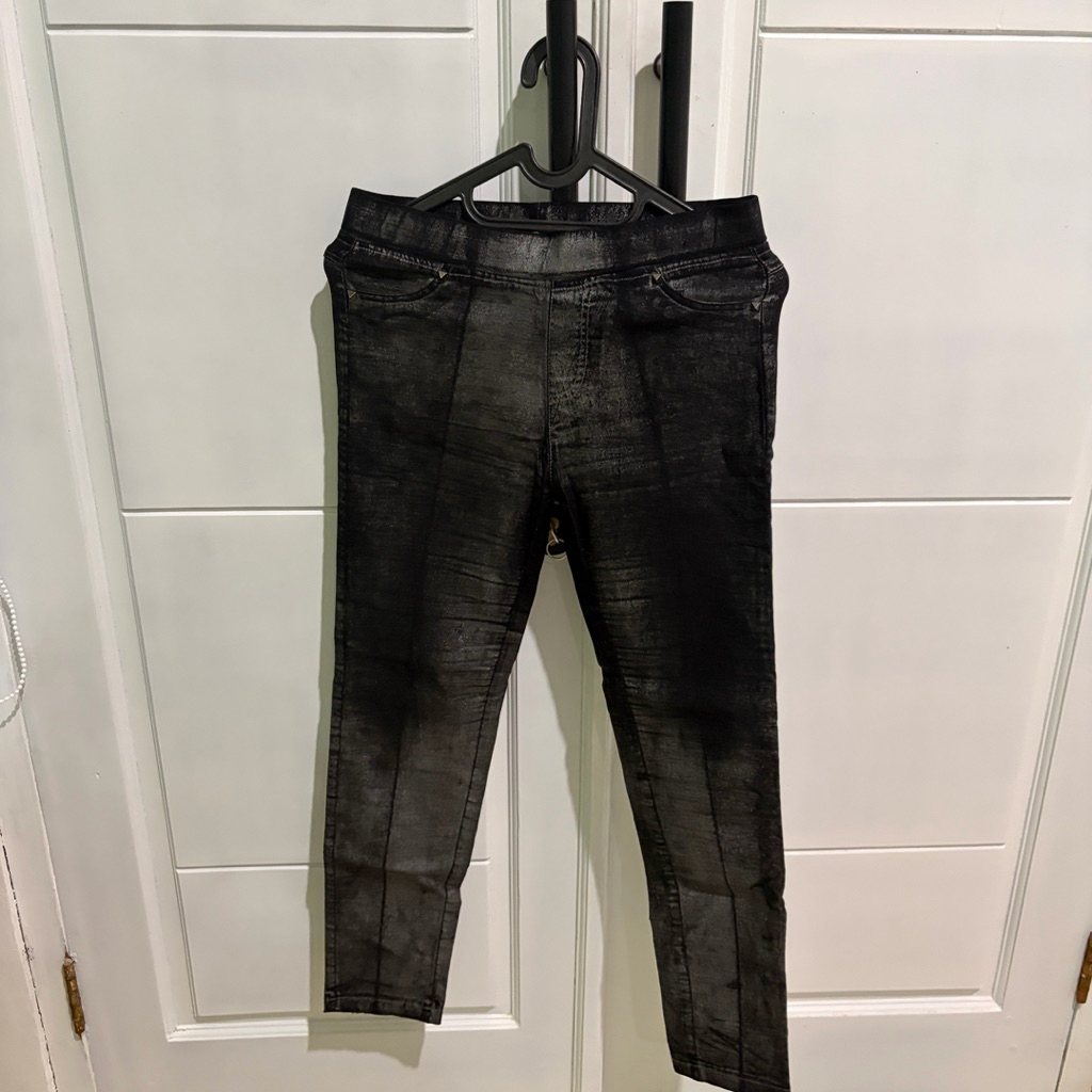 celana avenue hitam skinny
