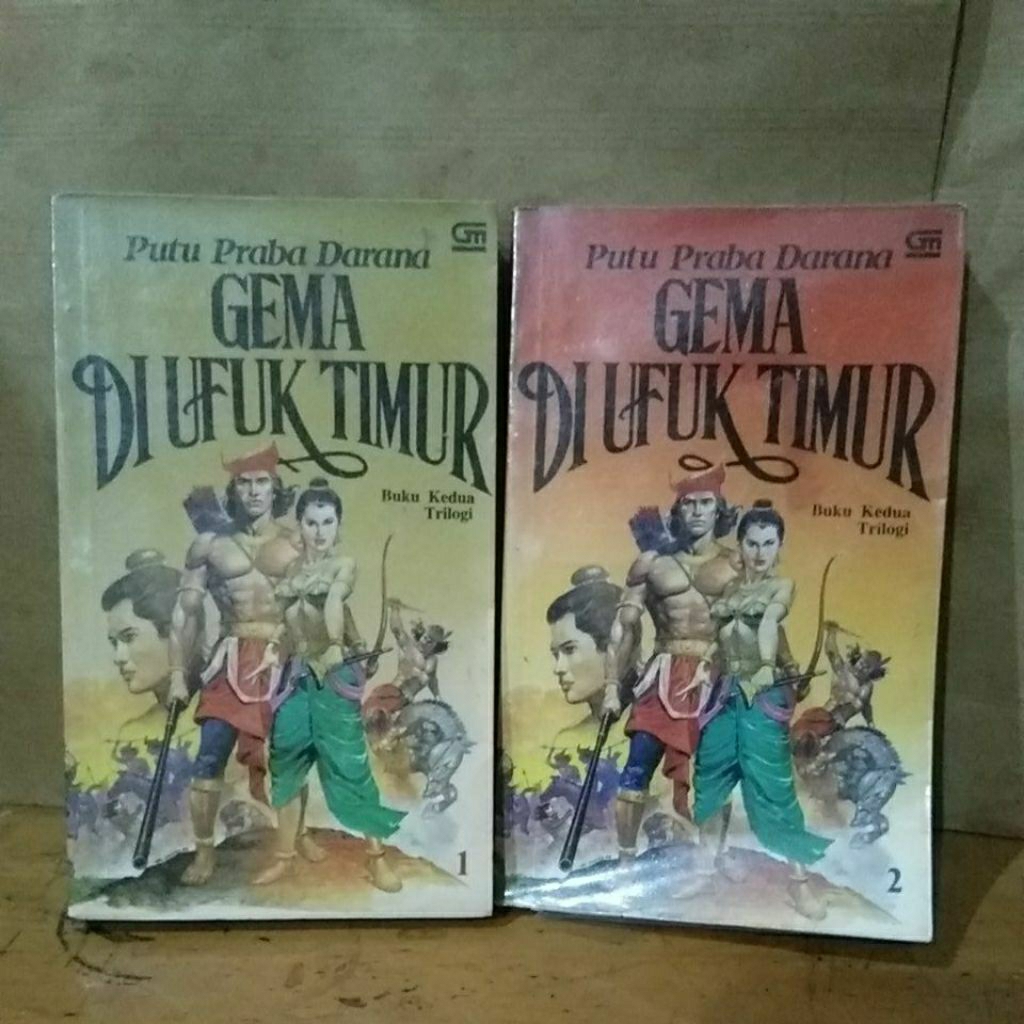 GEMA DI UFUK TIMUR NOMOR : 1 & 2. KARYA : PUTU PRABA DARANA. BUKU KEDUA TRILOGI.